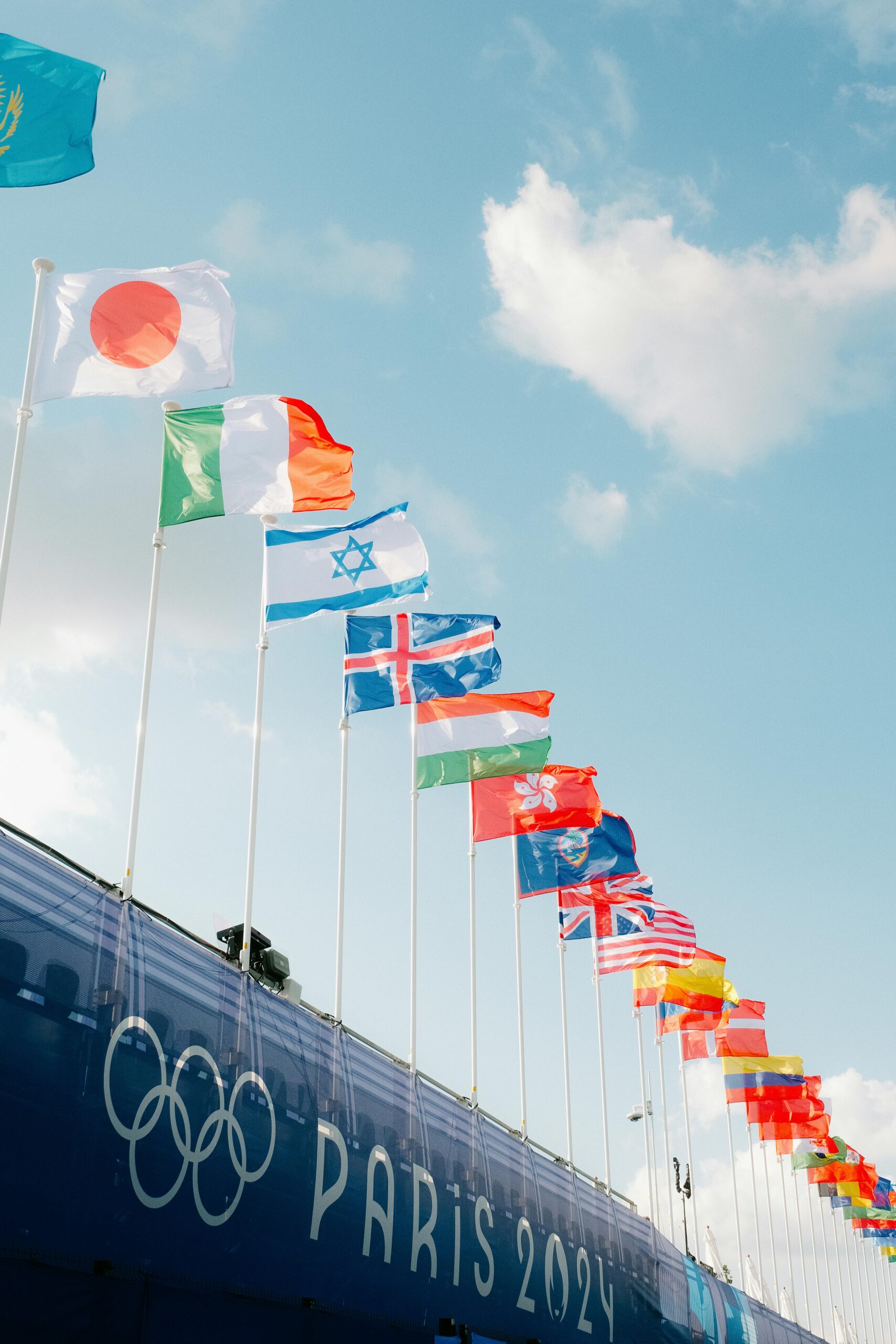 How Carbon Credits Help Address Residual Emissions from Large Events